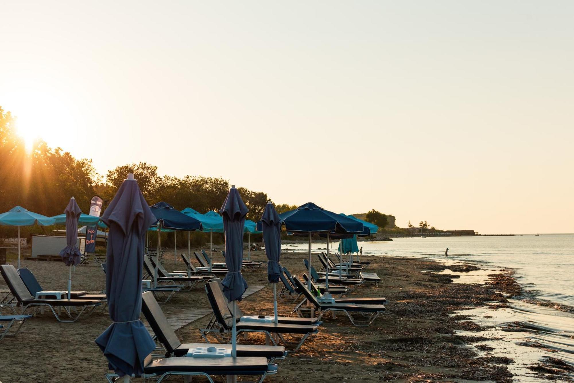 Aphrodite Beach Hotel Corfu Roda  Bagian luar foto