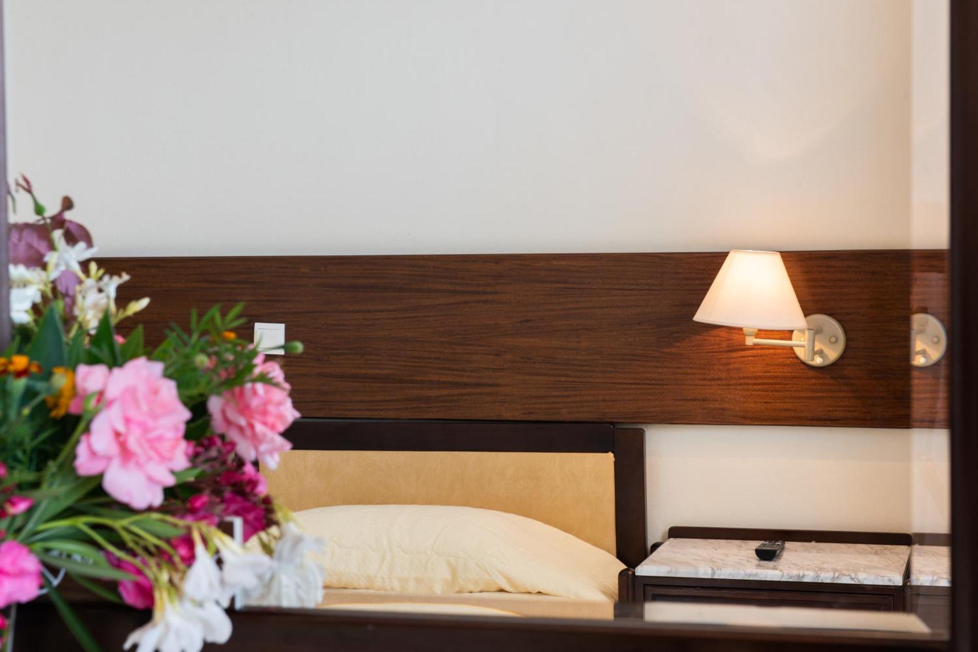 Aphrodite Beach Hotel Corfu Roda  Bagian luar foto
